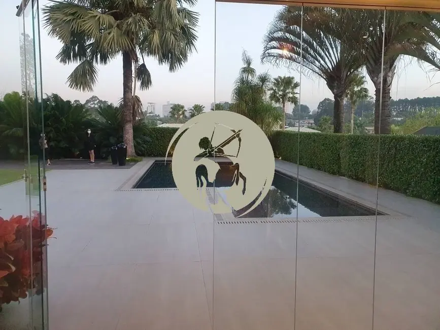 Casa de Condomínio com 5 quartos à venda, 1125m2 em Tamboré, Santana De Parnaiba - SP - imagem 2 Foto 2 de Casa de Condomínio com 5 quartos à venda, 1125m2 em Tamboré, Santana De Parnaiba - SP