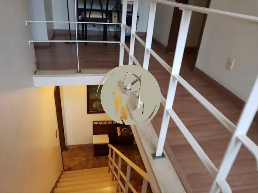 Foto 4 de Sobrado com 3 quartos à venda, 200m2 em Gonzaga, Santos - SP