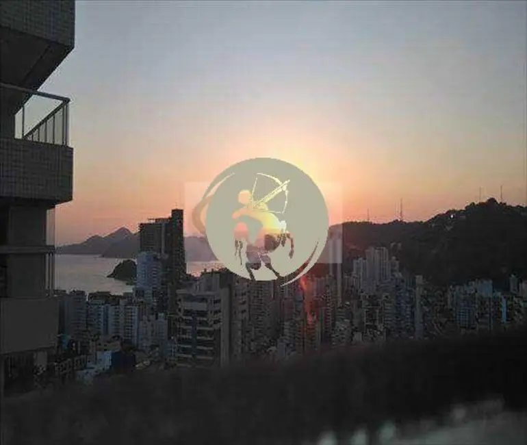 Foto 4 de Apartamento com 2 quartos à venda, 111m2 em Gonzaga, Santos - SP