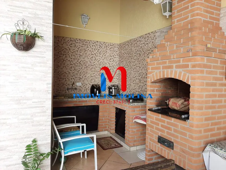 Foto 2 de Casa com 3 quartos à venda, 242m2 em Vila Califórnia, São Paulo - SP