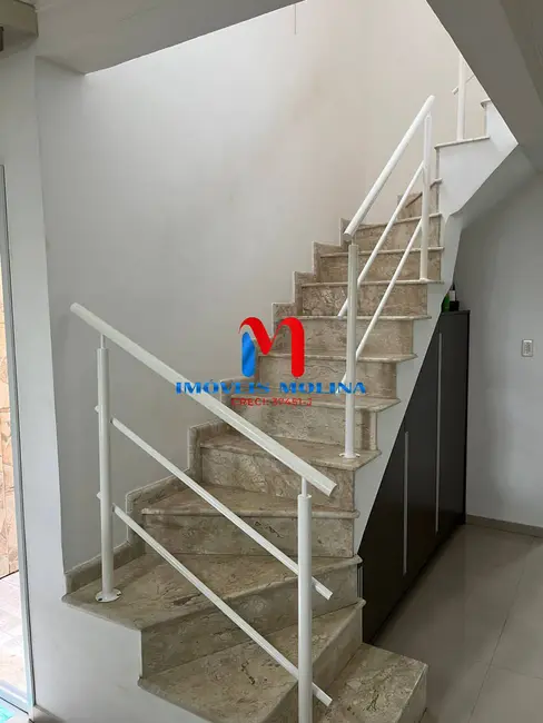 Casa com 3 quartos à venda, 232m2 em Osvaldo Cruz, Sao Caetano Do Sul - SP - imagem 9 Foto 9 de Casa com 3 quartos à venda, 232m2 em Osvaldo Cruz, Sao Caetano Do Sul - SP