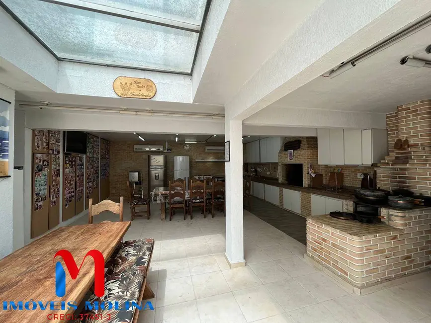 Sobrado com 3 quartos à venda, 364m2 em Osvaldo Cruz, Sao Caetano Do Sul - SP - imagem 8 Foto 8 de Sobrado com 3 quartos à venda, 364m2 em Osvaldo Cruz, Sao Caetano Do Sul - SP