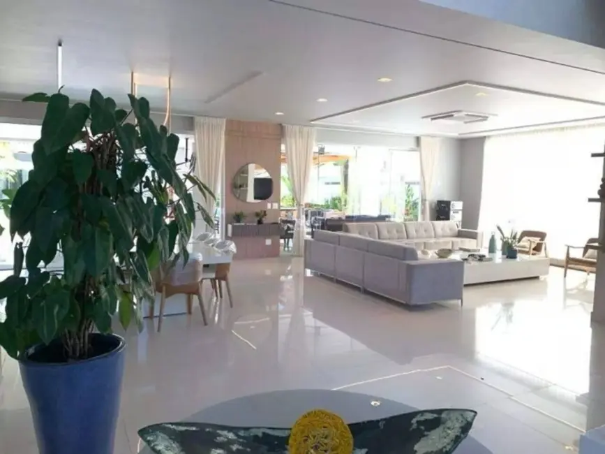 Casa de Condomínio com 6 quartos à venda, 800m2 em Acapulco, Guaruja - SP - imagem 7 Foto 7 de Casa de Condomínio com 6 quartos à venda, 800m2 em Acapulco, Guaruja - SP