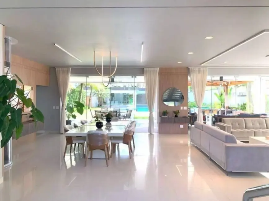 Casa de Condomínio com 6 quartos à venda, 800m2 em Acapulco, Guaruja - SP - imagem 6 Foto 6 de Casa de Condomínio com 6 quartos à venda, 800m2 em Acapulco, Guaruja - SP