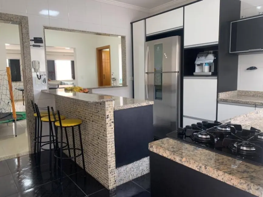 Foto 5 de Sobrado com 3 quartos à venda, 275m2 em Olímpico, Sao Caetano Do Sul - SP