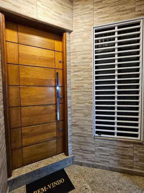 Foto 8 de Sobrado com 3 quartos à venda, 177m2 em Vila Tolstoi, São Paulo - SP