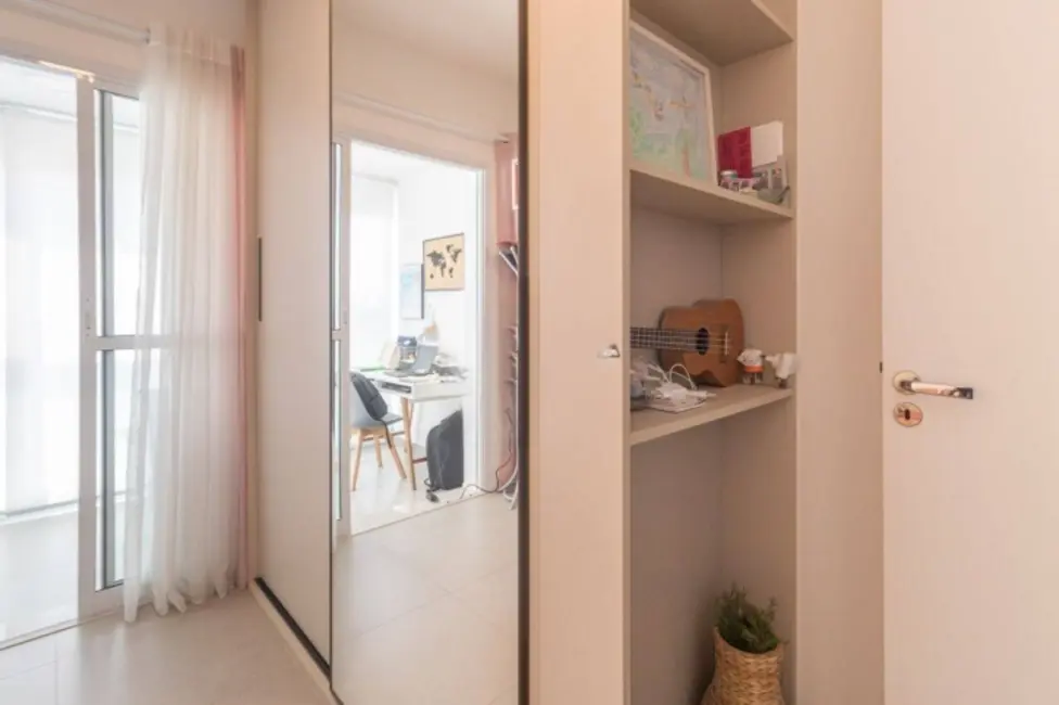 Apartamento com 3 quartos à venda, 105m2 em Vila Mariana, São Paulo - SP - imagem 3 Foto 3 de Apartamento com 3 quartos à venda, 105m2 em Vila Mariana, São Paulo - SP