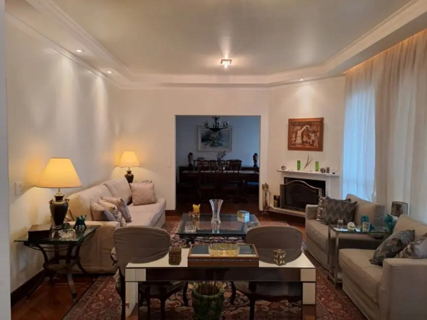 Apartamento com 4 quartos à venda, 186m2 em Vila Mariana, São Paulo - SP - imagem 3 Foto 3 de Apartamento com 4 quartos à venda, 186m2 em Vila Mariana, São Paulo - SP