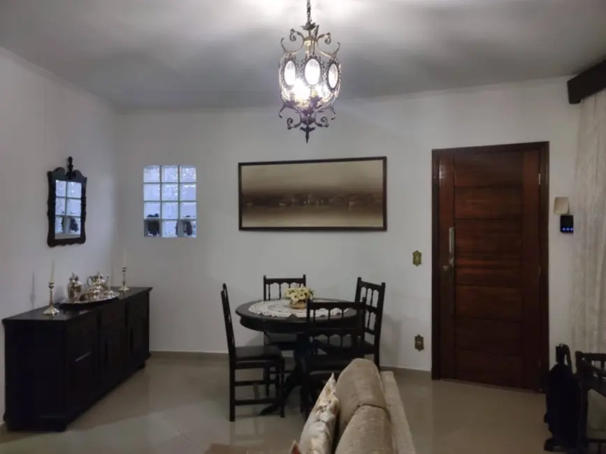 Sobrado com 3 quartos à venda, 137m2 em Santa Maria, Sao Caetano Do Sul - SP - imagem 6 Foto 6 de Sobrado com 3 quartos à venda, 137m2 em Santa Maria, Sao Caetano Do Sul - SP