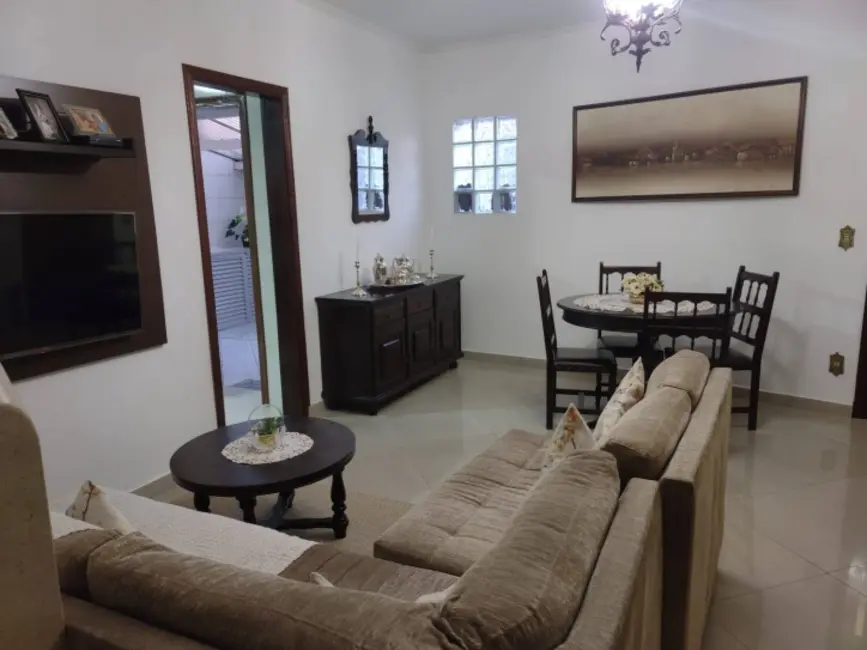 Sobrado com 3 quartos à venda, 137m2 em Santa Maria, Sao Caetano Do Sul - SP - imagem 3 Foto 3 de Sobrado com 3 quartos à venda, 137m2 em Santa Maria, Sao Caetano Do Sul - SP