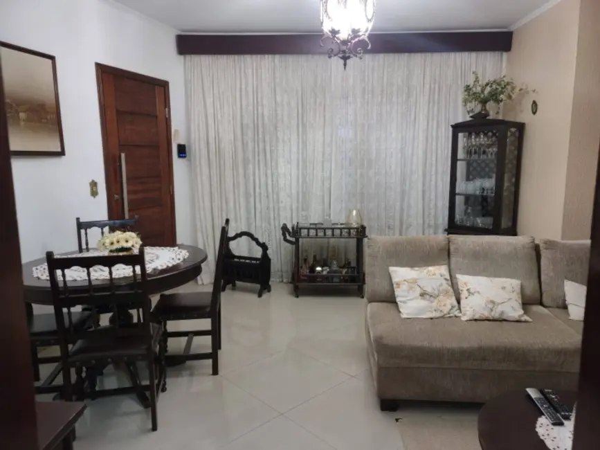 Sobrado com 3 quartos à venda, 137m2 em Santa Maria, Sao Caetano Do Sul - SP - imagem 4 Foto 4 de Sobrado com 3 quartos à venda, 137m2 em Santa Maria, Sao Caetano Do Sul - SP