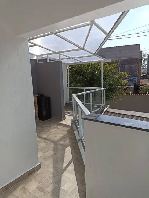 Foto 2 de Sobrado com 2 quartos à venda, 63m2 em Vila Cecília Maria, Santo Andre - SP