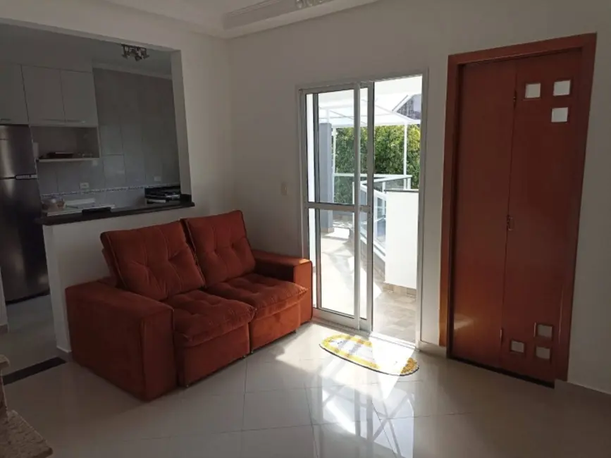 Foto 1 de Sobrado com 2 quartos à venda, 63m2 em Vila Cecília Maria, Santo Andre - SP