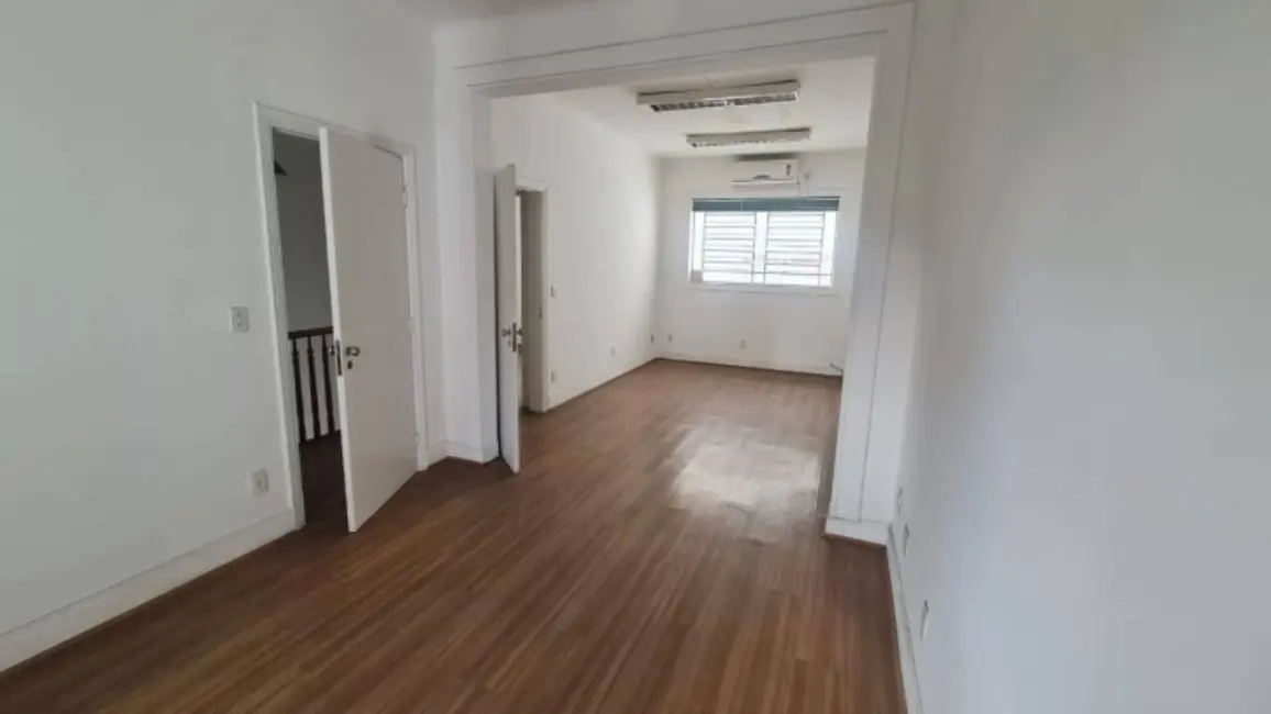 Sala Comercial à venda, 250m2 em Vila Mariana, São Paulo - SP - imagem 6 Foto 6 de Sala Comercial à venda, 250m2 em Vila Mariana, São Paulo - SP
