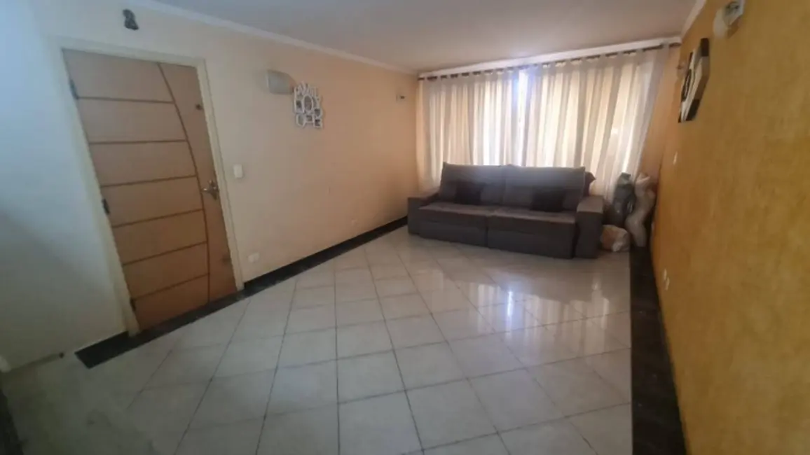 Sobrado com 3 quartos à venda, 187m2 em Centro, Sao Bernardo Do Campo - SP - imagem 6 Foto 6 de Sobrado com 3 quartos à venda, 187m2 em Centro, Sao Bernardo Do Campo - SP