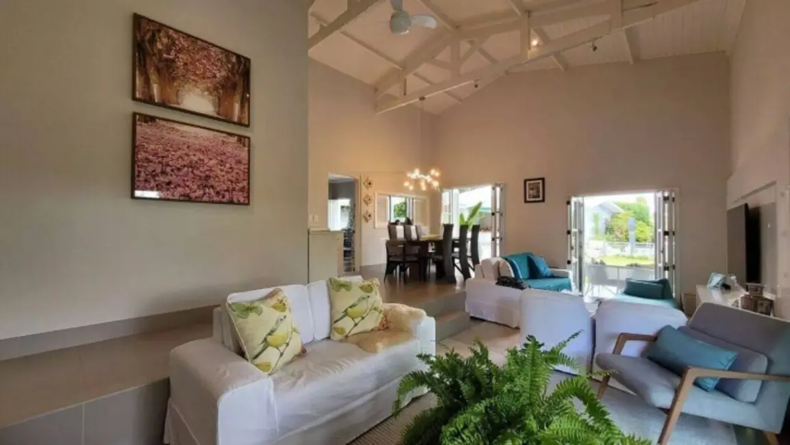 Foto 5 de Casa de Condomínio com 3 quartos à venda, 262m2 em Sao Roque - SP