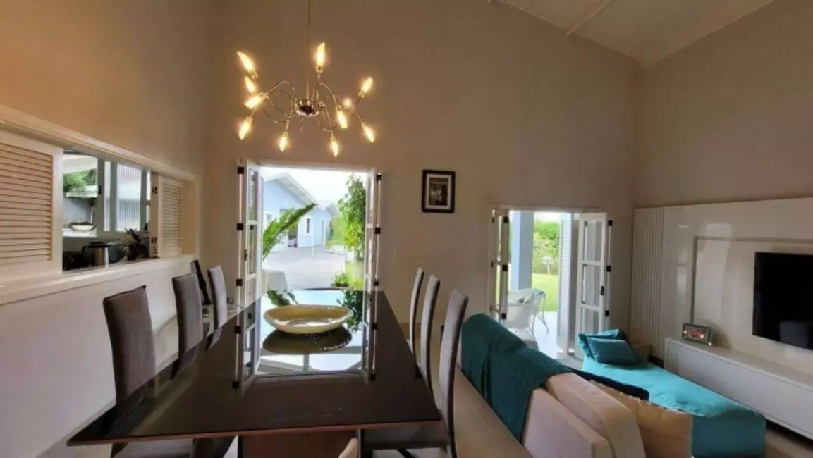 Foto 9 de Casa de Condomínio com 3 quartos à venda, 262m2 em Sao Roque - SP