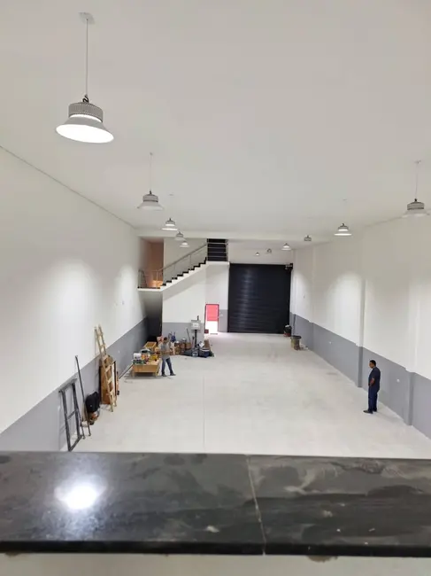 Foto 2 de Sala Comercial para alugar, 300m2 em Vila Príncipe de Gales, Santo Andre - SP