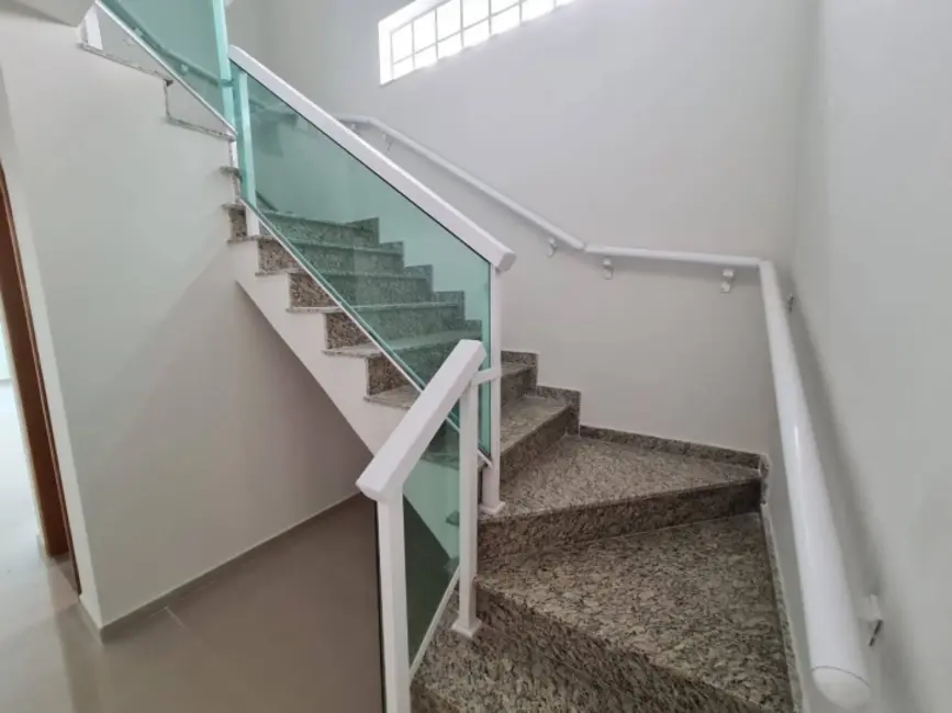 Foto 8 de Sobrado com 3 quartos à venda, 250m2 em Barcelona, Sao Caetano Do Sul - SP