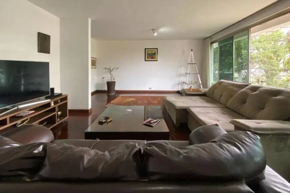 Foto 5 de Sobrado com 5 quartos à venda, 580m2 em Jardim São Caetano, Sao Caetano Do Sul - SP