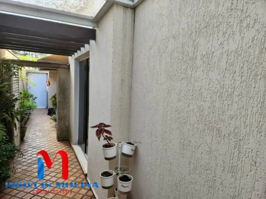 Foto 2 de Sobrado com 4 quartos à venda, 280m2 em Jardim São Caetano, Sao Caetano Do Sul - SP