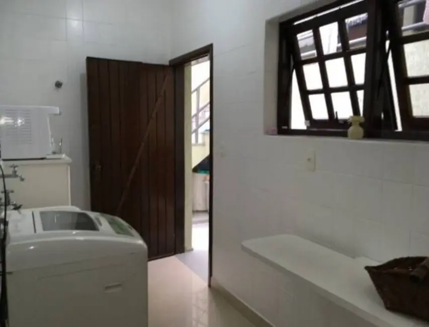 Foto 9 de Sobrado com 3 quartos à venda, 324m2 em Campestre, Santo Andre - SP