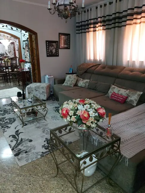 Foto 1 de Sobrado com 10 quartos à venda, 200m2 em São João Clímaco, São Paulo - SP
