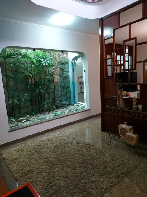 Foto 8 de Sobrado com 10 quartos à venda, 200m2 em São João Clímaco, São Paulo - SP