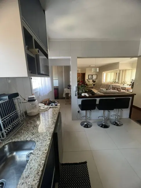 Apartamento com 3 quartos à venda, 119m2 em Santa Paula, Sao Caetano Do Sul - SP - imagem 5 Foto 5 de Apartamento com 3 quartos à venda, 119m2 em Santa Paula, Sao Caetano Do Sul - SP