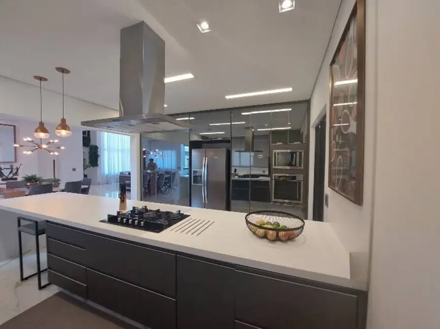 Casa de Condomínio com 5 quartos à venda, 586m2 em Atibaia - SP - imagem 6 Foto 6 de Casa de Condomínio com 5 quartos à venda, 586m2 em Atibaia - SP