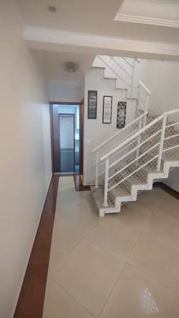 Foto 3 de Casa com 3 quartos para alugar, 130m2 em Jardim, Santo Andre - SP