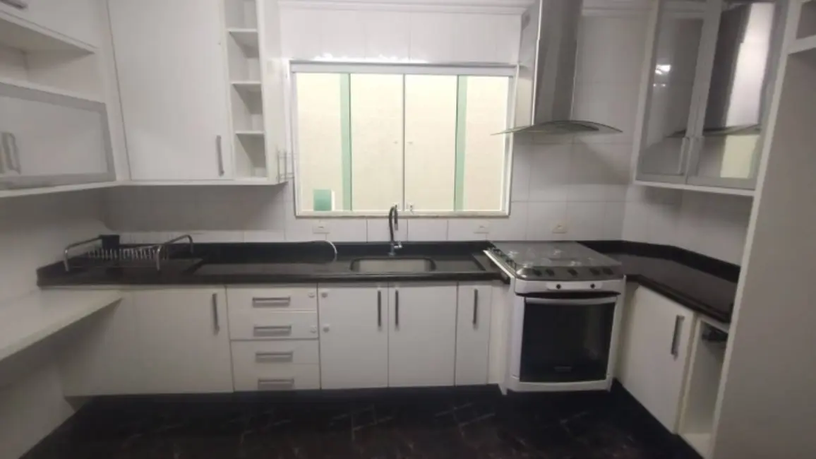 Foto 6 de Casa com 3 quartos para alugar, 130m2 em Jardim, Santo Andre - SP