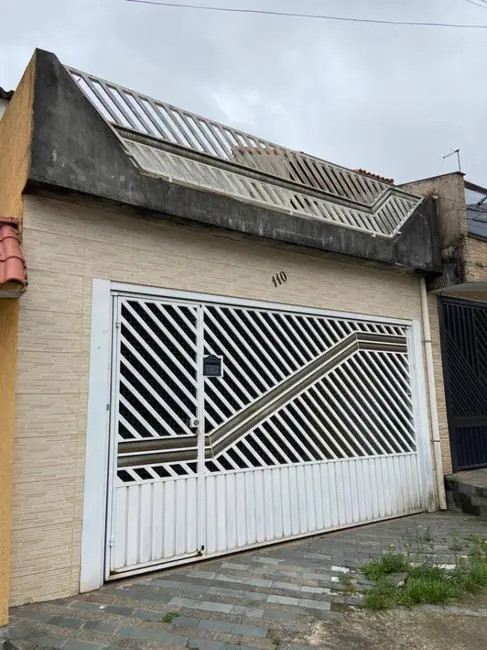 Foto 1 de Casa com 2 quartos à venda, 180m2 em Jardim Las Vegas, Santo Andre - SP