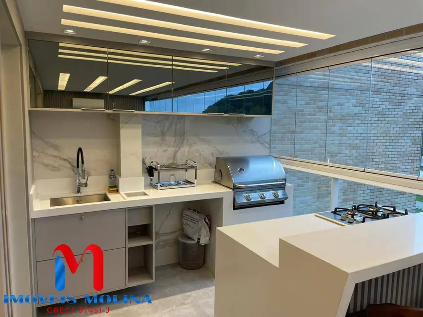 Apartamento com 2 quartos à venda, 132m2 em Canto do Forte, Praia Grande - SP - imagem 4 Foto 4 de Apartamento com 2 quartos à venda, 132m2 em Canto do Forte, Praia Grande - SP