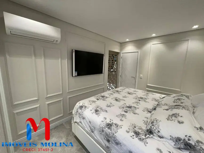 Apartamento com 2 quartos à venda, 132m2 em Canto do Forte, Praia Grande - SP - imagem 9 Foto 9 de Apartamento com 2 quartos à venda, 132m2 em Canto do Forte, Praia Grande - SP