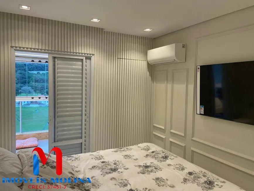 Apartamento com 2 quartos à venda, 132m2 em Canto do Forte, Praia Grande - SP - imagem 8 Foto 8 de Apartamento com 2 quartos à venda, 132m2 em Canto do Forte, Praia Grande - SP
