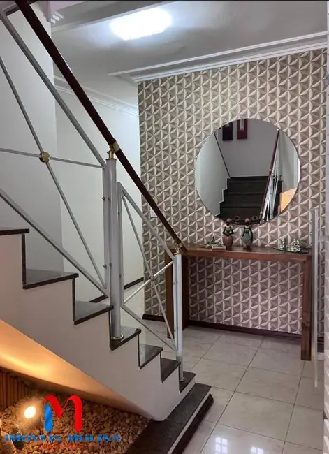 Foto 4 de Sobrado com 3 quartos à venda, 180m2 em Santo Antônio, Sao Caetano Do Sul - SP