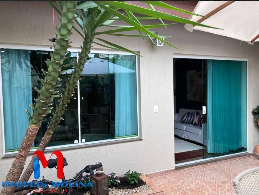 Foto 2 de Sobrado com 3 quartos à venda, 180m2 em Santo Antônio, Sao Caetano Do Sul - SP