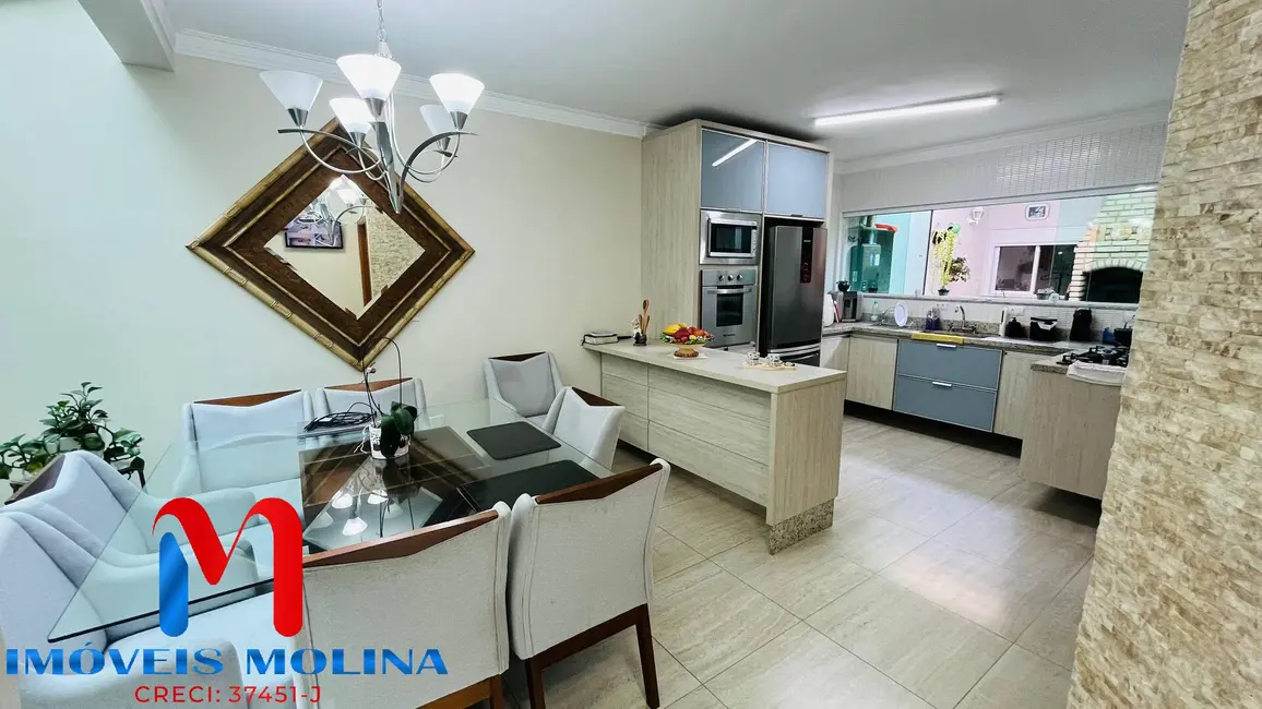 Foto 7 de Sobrado com 4 quartos à venda, 210m2 em Santa Paula, Sao Caetano Do Sul - SP