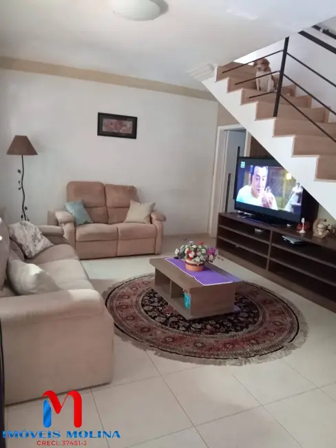 Foto 1 de Sobrado com 3 quartos à venda, 149m2 em Osvaldo Cruz, Sao Caetano Do Sul - SP