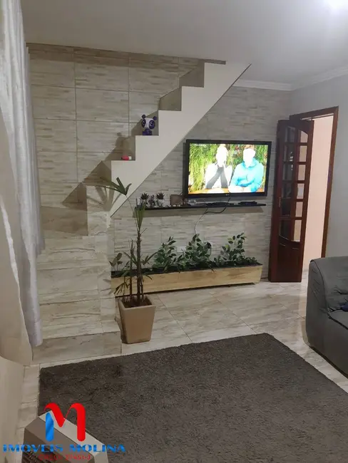 Foto 1 de Casa com 6 quartos à venda, 300m2 em Vila Alzira, São Paulo - SP