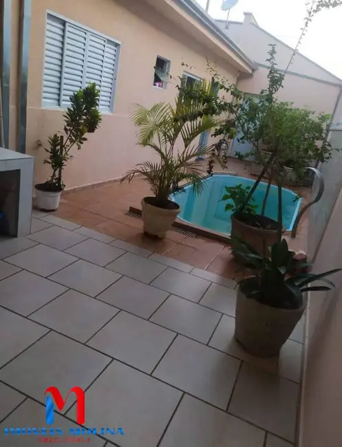 Casa com 2 quartos à venda, 140m2 em Centro, Mineiros Do Tiete - SP - imagem 4 Foto 4 de Casa com 2 quartos à venda, 140m2 em Centro, Mineiros Do Tiete - SP
