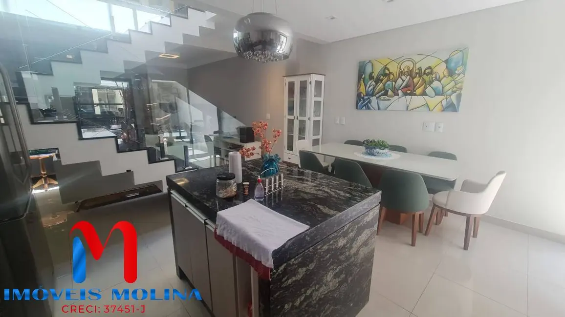 Sobrado com 2 quartos à venda, 200m2 em Santa Paula, Sao Caetano Do Sul - SP - imagem 7 Foto 7 de Sobrado com 2 quartos à venda, 200m2 em Santa Paula, Sao Caetano Do Sul - SP