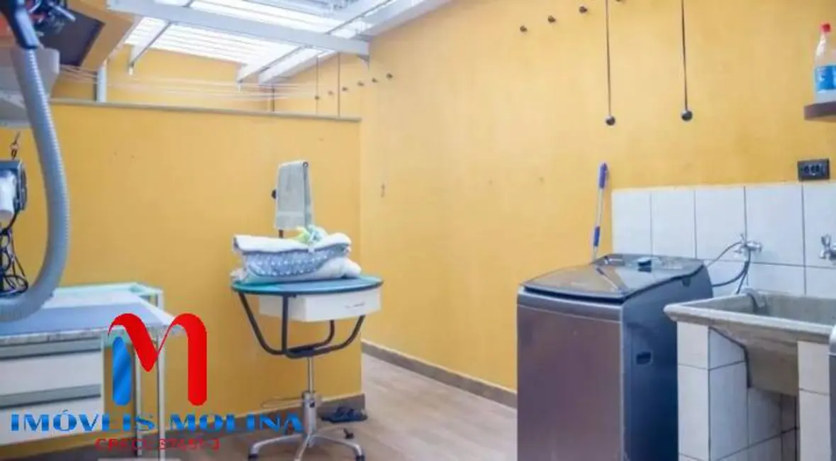 Foto 8 de Sobrado com 4 quartos à venda, 296m2 em Santa Maria, Sao Caetano Do Sul - SP