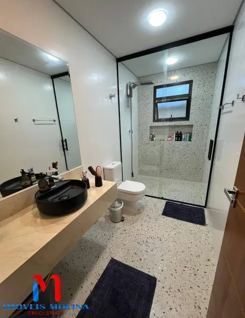 Foto 6 de Sobrado com 3 quartos à venda, 258m2 em Olímpico, Sao Caetano Do Sul - SP