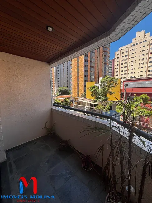 Foto 5 de Apartamento com 4 quartos para alugar, 100m2 em Santa Paula, Sao Caetano Do Sul - SP
