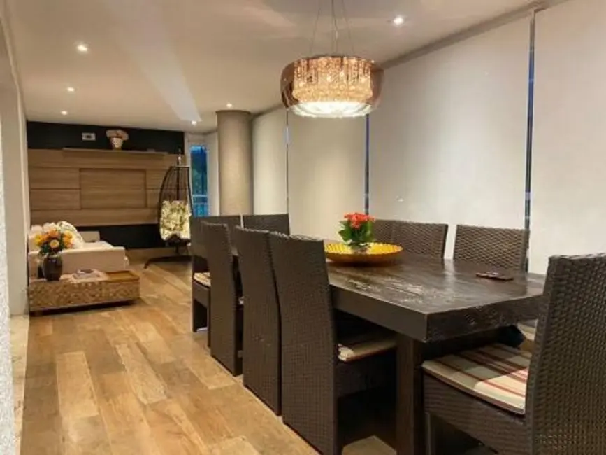 Foto 6 de Apartamento com 3 quartos à venda, 198m2 em Santo Antônio, Sao Caetano Do Sul - SP