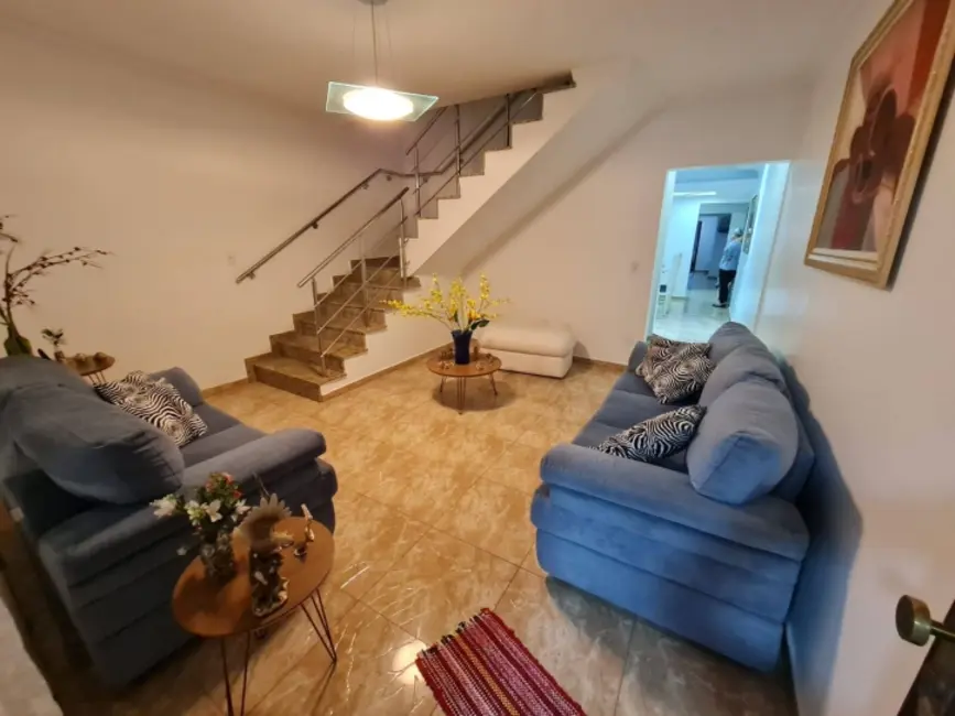 Foto 4 de Sobrado com 3 quartos à venda, 352m2 em Olímpico, Sao Caetano Do Sul - SP