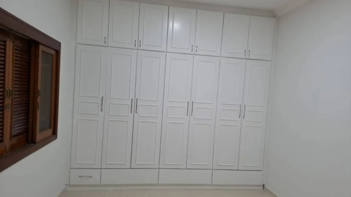 Foto 8 de Casa de Condomínio com 3 quartos à venda, 250m2 em Parque Village Castelo, Itu - SP