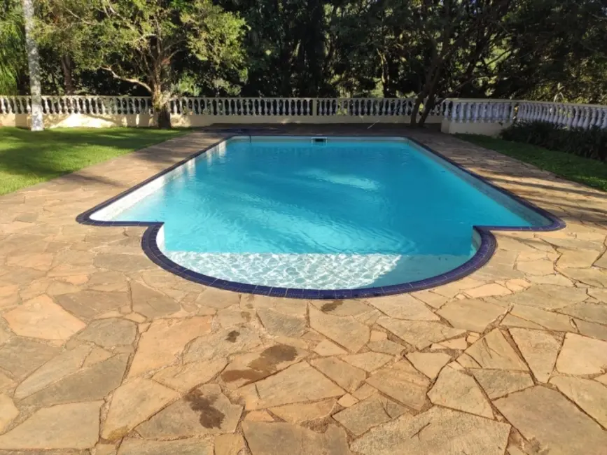 Chácara com 3 quartos à venda, 420m2 em Mairinque - SP - imagem 5 Foto 5 de Chácara com 3 quartos à venda, 420m2 em Mairinque - SP